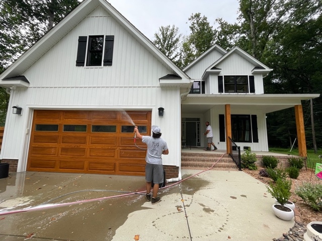 Pressure Wash Gutter Cleaning